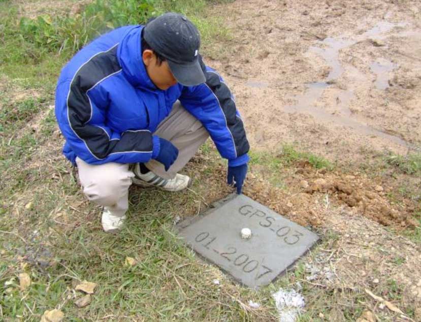 Class IV GPS monument, size 50cmx50cm