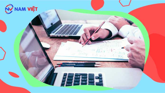 Cách tổ chức huấn luyện an toàn cho công nhân là gì?