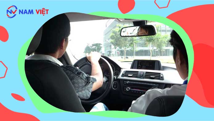 Các cảm biến an toàn được sử dụng để ngăn chặn va chạm và tai nạn trong quá trình di chuyển.