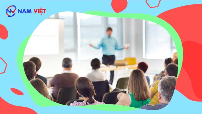 Các công ty sản xuất phải thường xuyên tổ chức cuộc kiểm tra an toàn và đào tạo nhân viên.