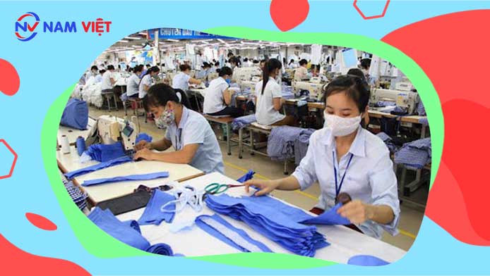 Các công ty sản xuất phải thường xuyên tổ chức cuộc kiểm tra an toàn và đào tạo nhân viên.