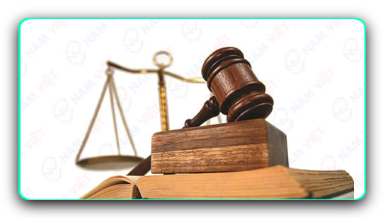 Người sử dụng lao động được phạt trừ lương nhân viên không?