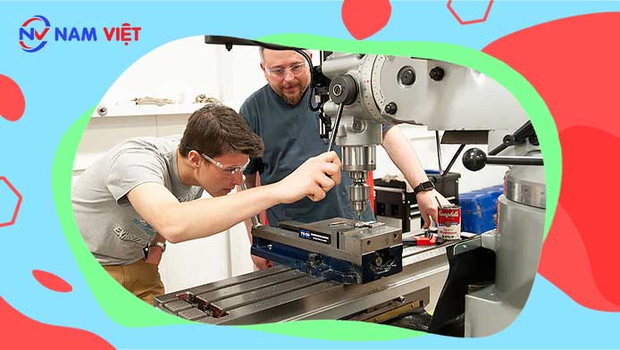 Huấn luyện an toàn lao động vận hành Máy Gia Công Cơ Khí CNC