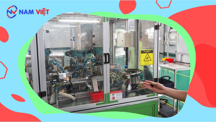 Huấn luyện an toàn lao động sản xuất thiết bị điện